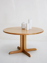 Load image into Gallery viewer, Dinning table by Niels Otto Møller
